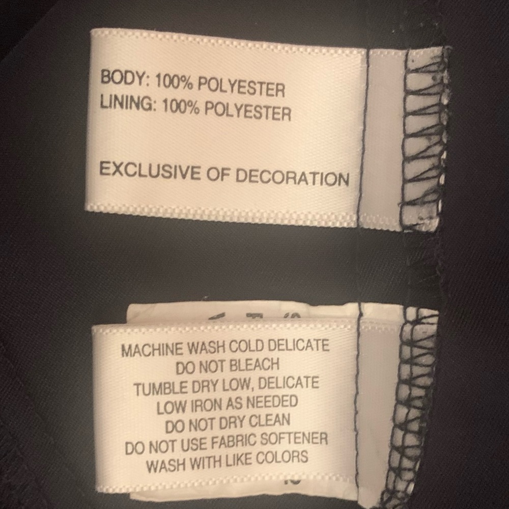 CUTTER & BUCK Wind Tec Polyester Yankees Vest - Picture 4 of 7